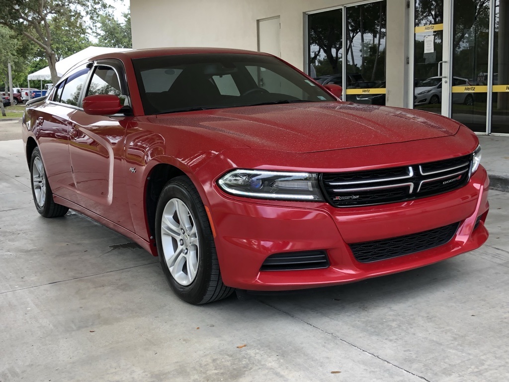 2016 dodge charger red